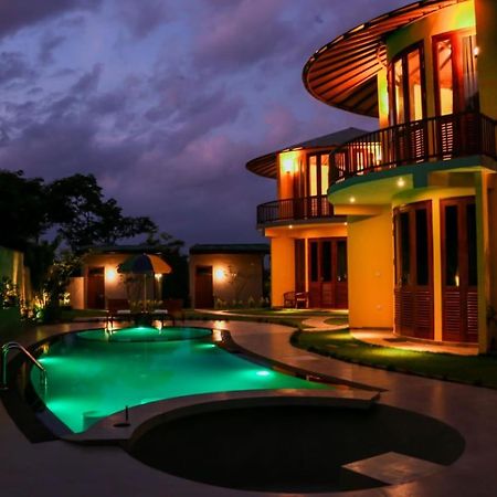 Senu Lagoon Villa Тангалла Экстерьер фото