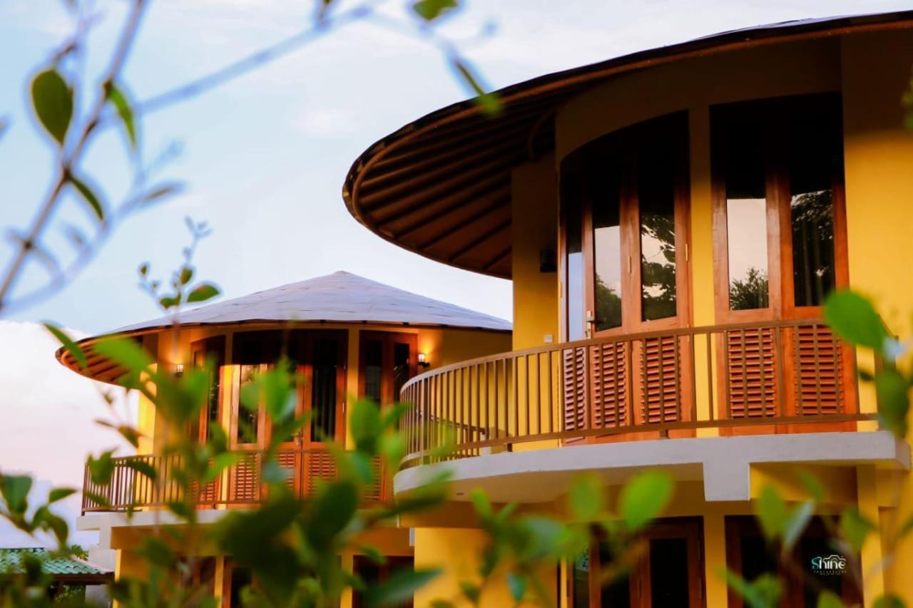 Senu Lagoon Villa Тангалла Экстерьер фото
